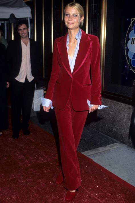 tailleur gucci velluto|Giacca di velluto rosso Gucci: da Tom Ford a Sabato De Sarno.